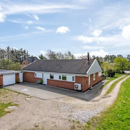 Martinette - 4-7km From The Sea By Interhome Holiday home
